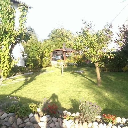 Familienfreundliche Wohnung In Vorland Mit Garten ภายนอก รูปภาพ